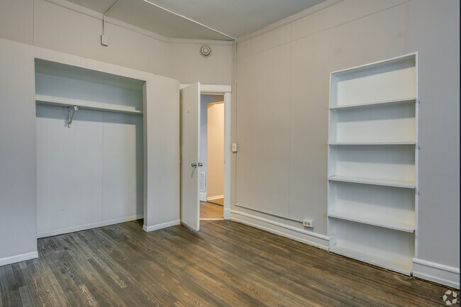 University Row, Milwaukee, WI 53233 - photo 7