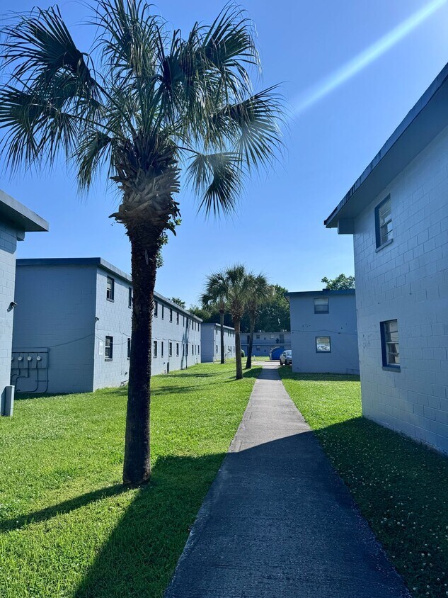 Garden Jax 5141 Shenandoah Ave, Jacksonville, FL