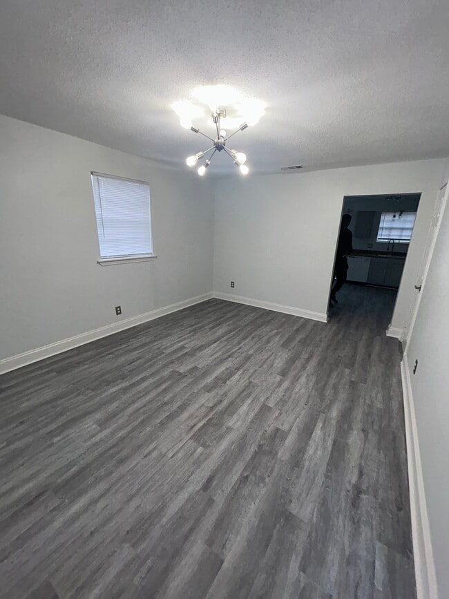 3609 Golden Dr, Chalmette, LA 70043 - photo 2