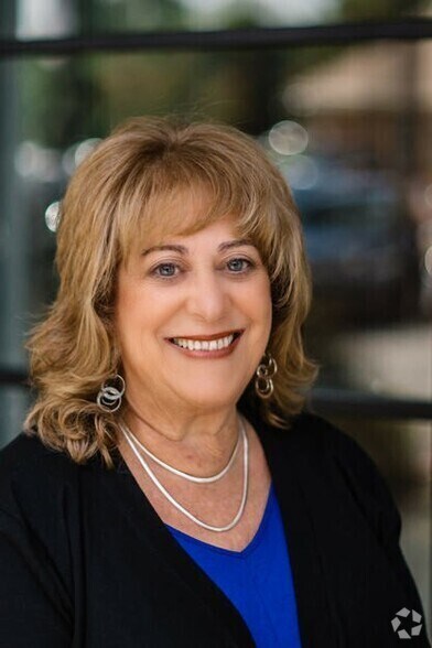 Robin Husney