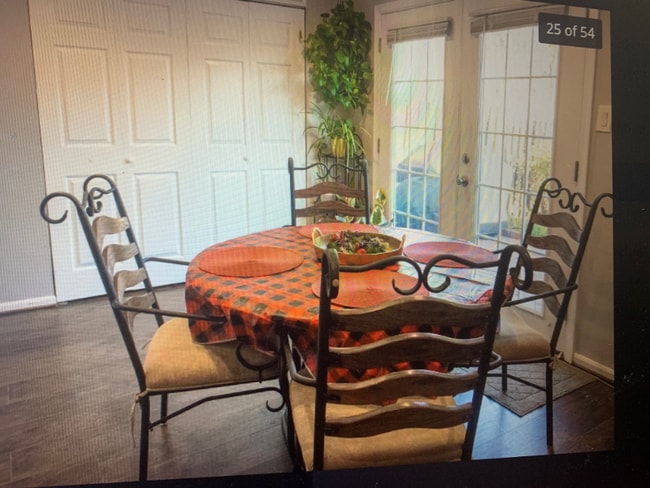 8606 Hamilton Ct, Manassas Park, VA 20111 - photo 5