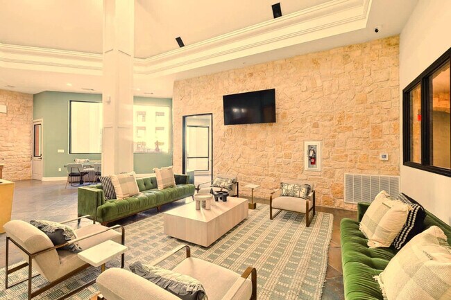 1221 Legacy Dr unit ID1363562P, Frisco, TX 75034 - photo 5