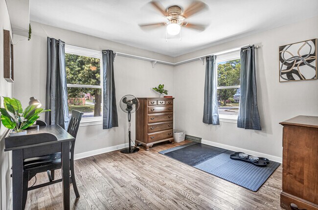 1704 S 21st St, Sheboygan, WI 53081 - photo 5