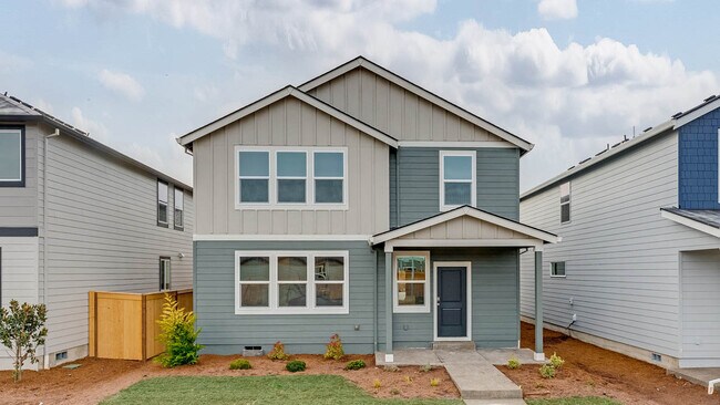 922 Sparrow St unit 36209330, Woodburn, OR 97071 - photo 2