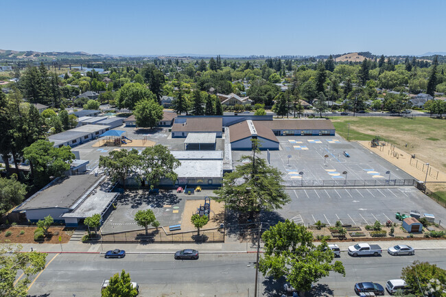 Shearer Elementary is located in Napa, California.