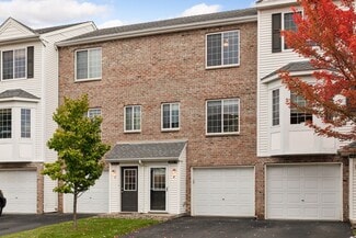 4818 Education Dr N, Hugo, MN 55038