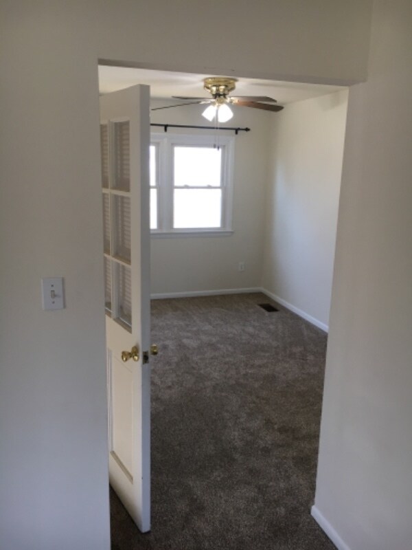 8373 Grove Angle Rd, Ellicott City, MD 21043 - photo 6