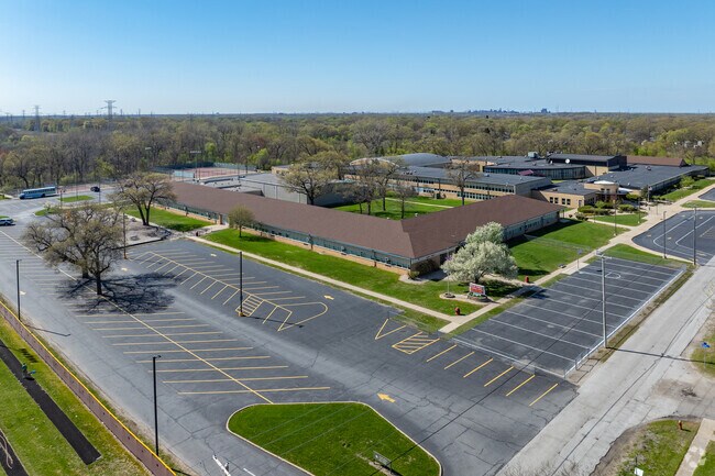 River Forest Elementary School aerial.