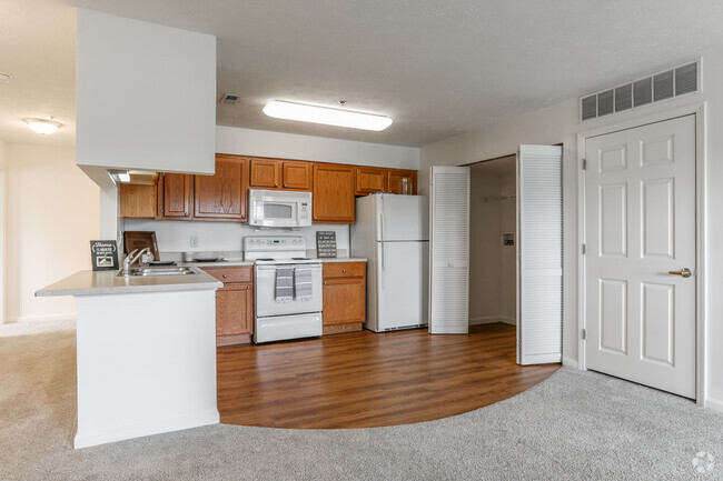 The Brookgate - 2 Bed/ 2 Bath - 1,012