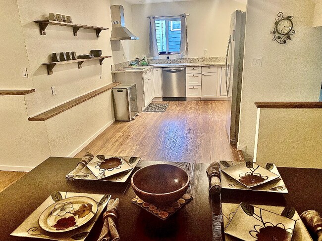 7766 SW Bayberry Dr unit FULLY FURNISHED LUXU, Beaverton, OR 97007 - photo 5