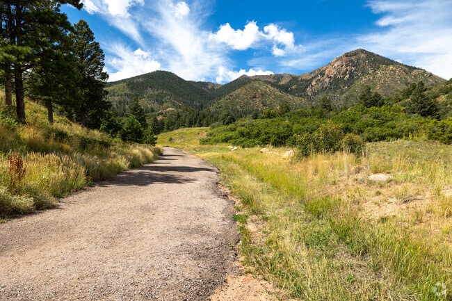 Blodgett Open Space in Peregrine is dog friendly and ideal for outdoor adventures.