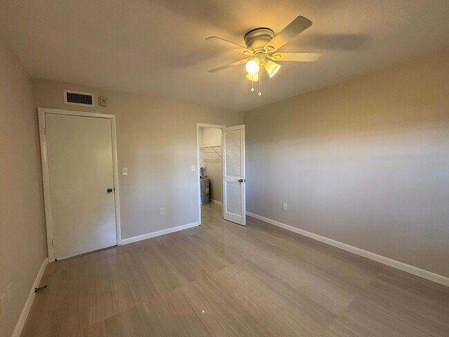 9105 SW 137th Terrace unit D, Miami, FL 33176 - photo 6