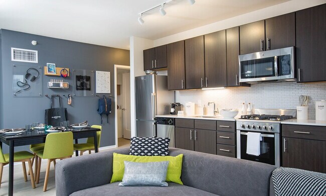 700 N La Salle Dr unit 3107, Chicago, IL 60654 - photo 7