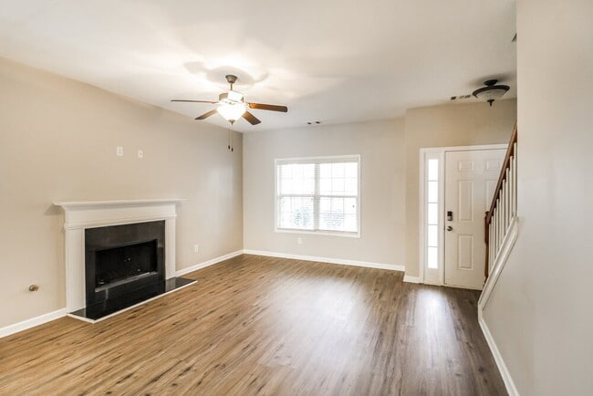 2680 Freemont St, Snellville, GA 30078 - photo 5