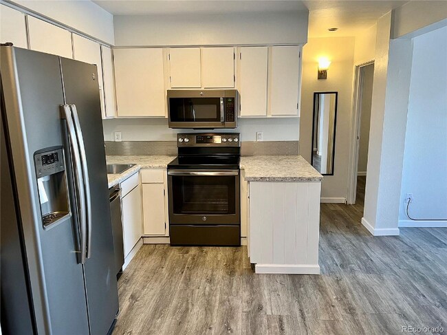 5995 W Hampden Ave unit A7, Denver, CO 80227 - photo 5