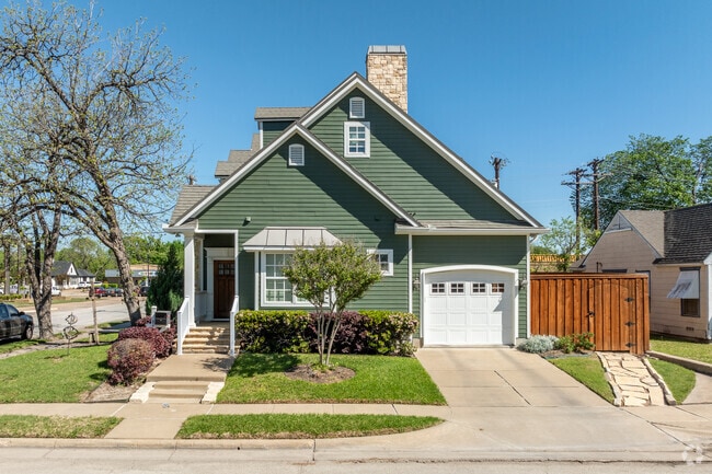 New homes with hints of Craftsmen style are found in Garland's Downtown Garland area.