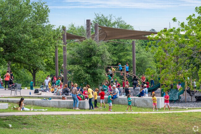 Enjoy family picnics at Bee Cave Central Park.