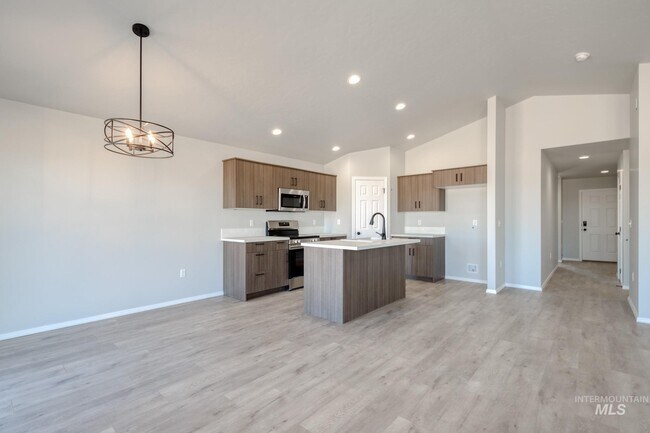 6274 W Naxos St, Meridian, ID 83646 - photo 4