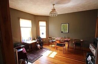 27 Princeton St Unit 2, Medford, MA 02155