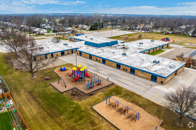 Hoover Elementary School is where students achieve to their full potential.