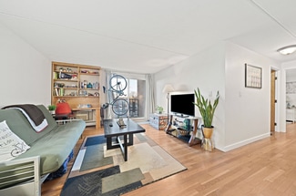 12 Ellery St Unit 603, Cambridge, MA 02138