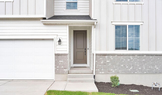 6342 W Roaring River Ln, Herriman, UT 84096 - photo 3