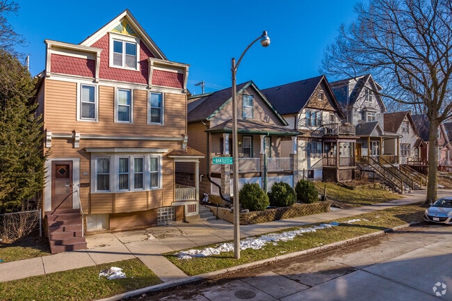 Homes lining the streets of the Riverside Park neighborhood.