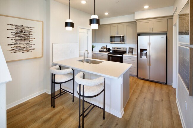 36115 Jaden Avenue St unit 36582938, Murrieta, CA 92563 - photo 2