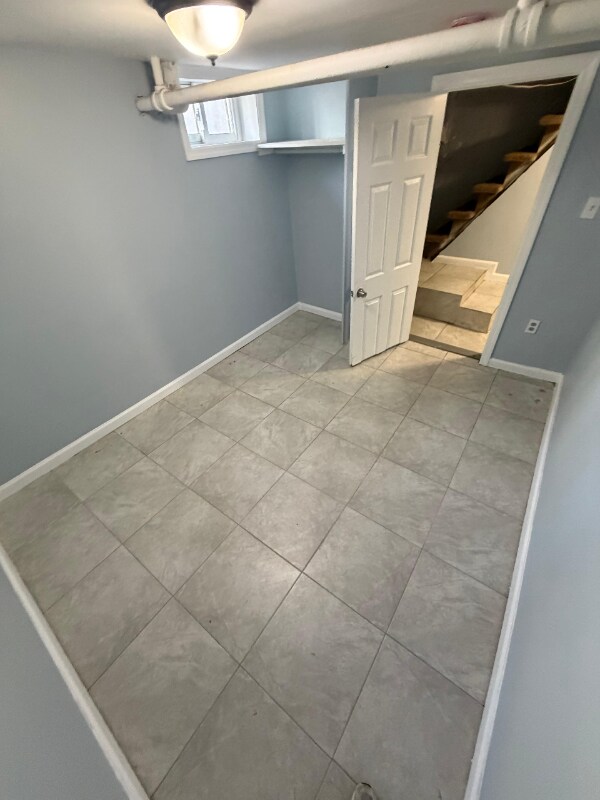 281 Hunterdon St unit basement, Newark, NJ 07103 - photo 2