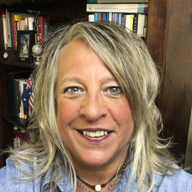 Anita Thomas