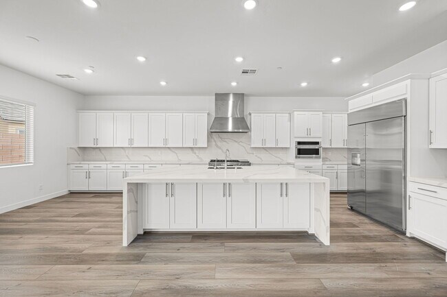 4876 Lucas Creek Ct, North Las Vegas, NV 89031 - photo 7