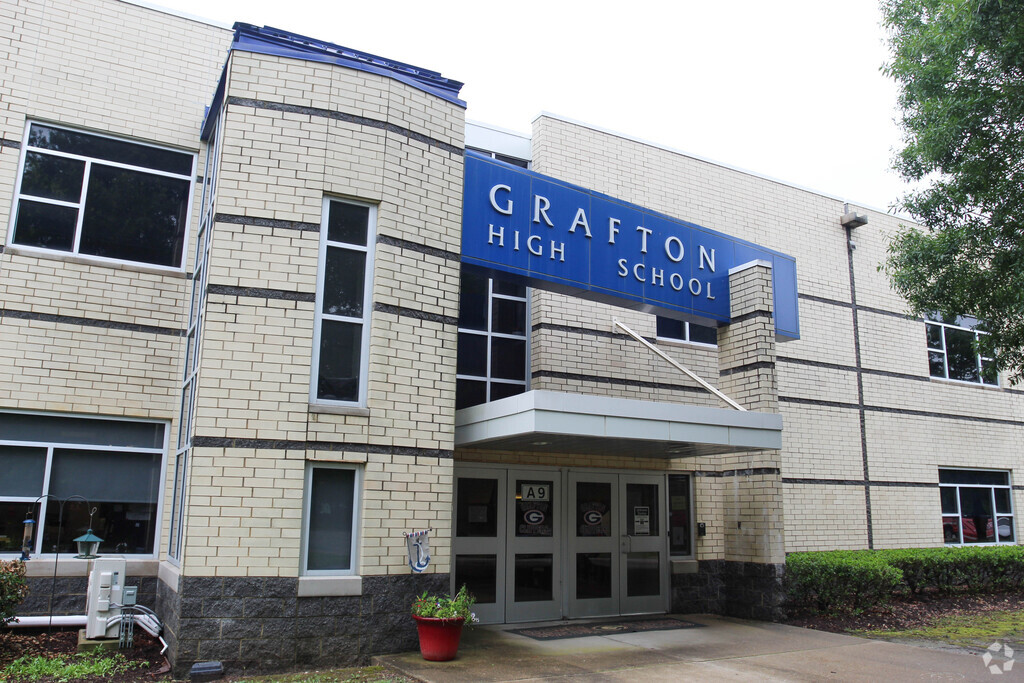 Grafton High School, Yorktown VA Rankings & Reviews - Homes.com