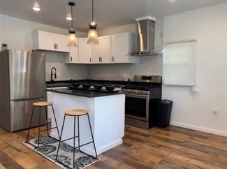 15044 Dacosta St, Detroit, MI 48223