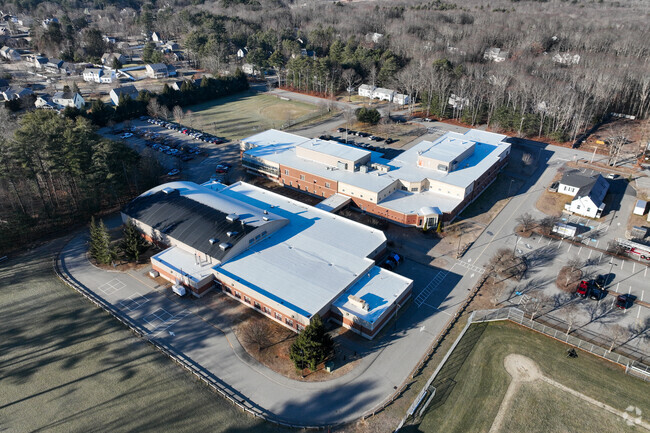 Middle School of the Kennebunks has an overall Niche grade of an A.