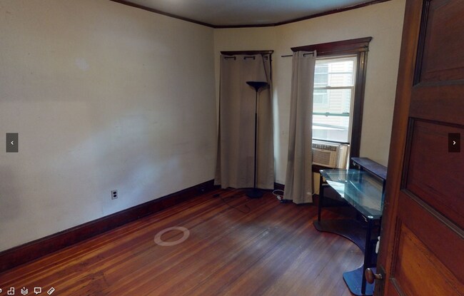 24 Dearborn Rd unit 4-bed 1-bath 1, Somerville, MA 02144 - photo 5