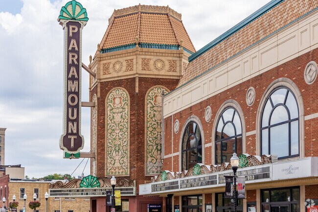 When in Downtown Aurora, take your pic of a Broadway-style show at the Paramount Theatre.