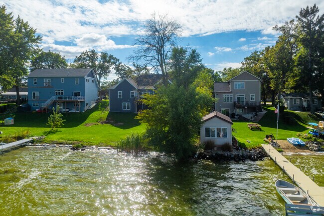 Upscale waterfront homes line Eagle Lake’s scenic shoreline.