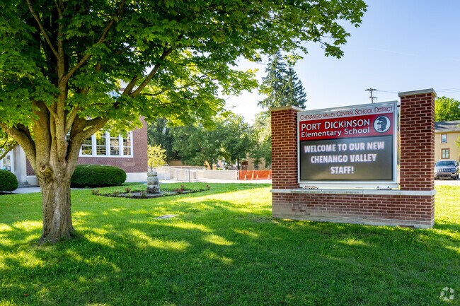 Welcome to Port Dickinson Elementary School, located in Port Dickinson, NY.