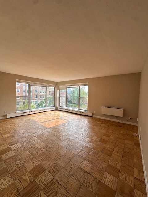 1121 N Waverly Place Unit 404, Milwaukee, WI 53202