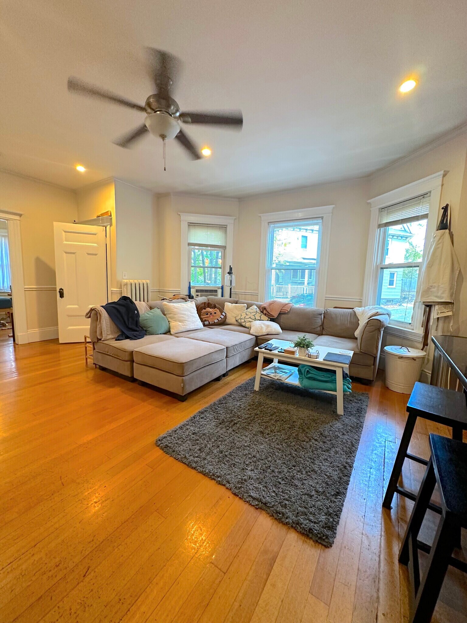 11 Henshaw St unit 3, Brighton, MA 02135 - photo 1