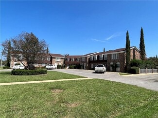 215 Mcmillan Ave, Bay Minette, AL 36507