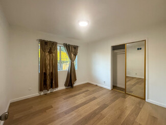 12956 Yerba St, North Hollywood, CA 91605