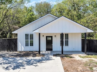 225 A St SW, Ardmore, OK 73401