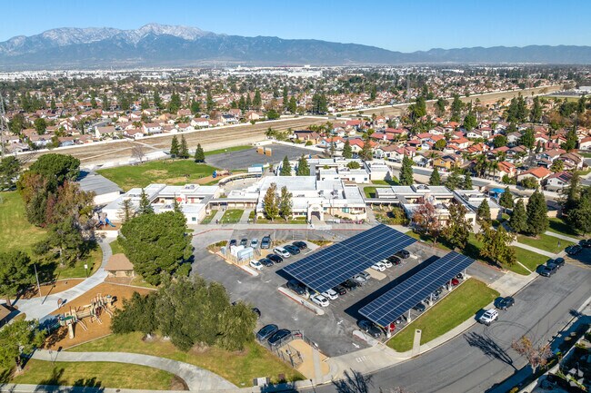 Oak Park Elementary School offers a sprawling campus when viewed from above.
