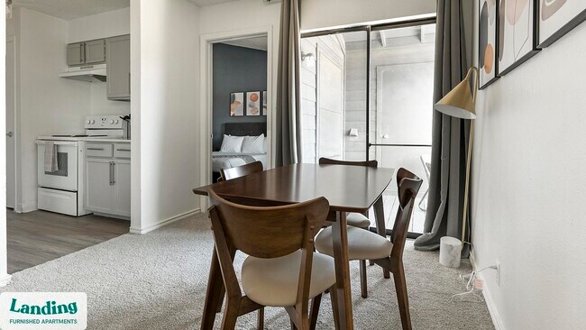 1071 Clayton Ln unit M1406.1407624, Austin, TX 78723 - photo 2