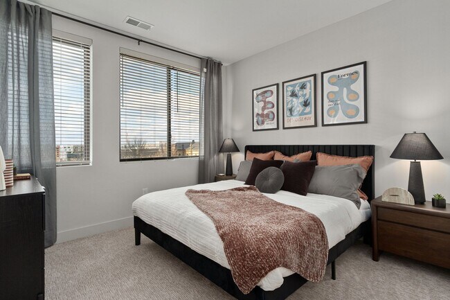 The Pembroke, Columbus, OH 43215 - photo 6