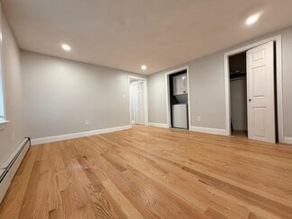 44 Franklin St, Medford, MA 02155