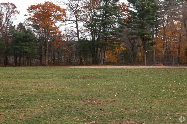 Hannah Elementary School is an above average, public school located in Beverly.