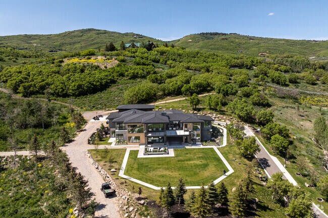 Enjoy exclusive mountain living in Silver Summit.