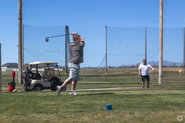 Crane Field Golf Course sits near Clinton, just next door to Sunset.